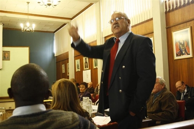 Opvolg: Hoër tariewe nou 'n werklikheid